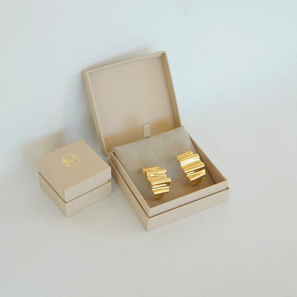 Créoles Maluja en vermeil par Atelier Moja Bijoux, fait main, bijou éco-responsable, alliant tradition et élégance